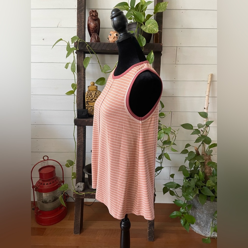 Hem & Thread: Blouse - Picture 15 of 15